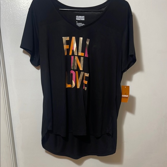 Kohl's Black Graphic Short Sleeve Tee fall in love  XL NWT - Picture 1 of 5